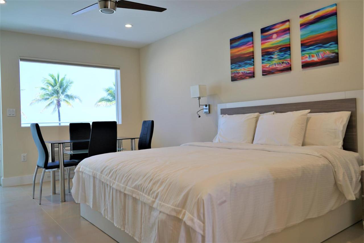 Deluxe King Suite