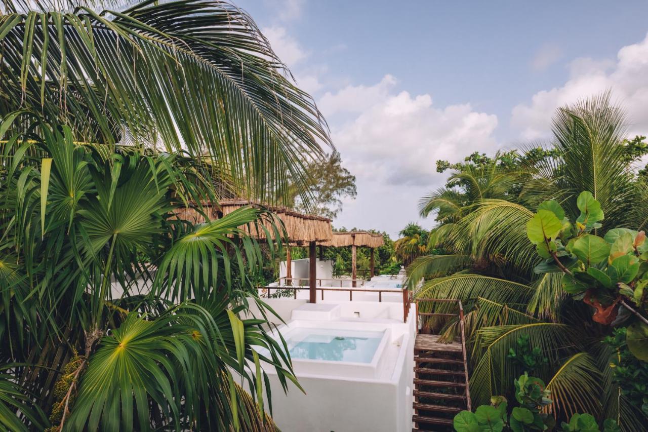 Deluxe Private Pool