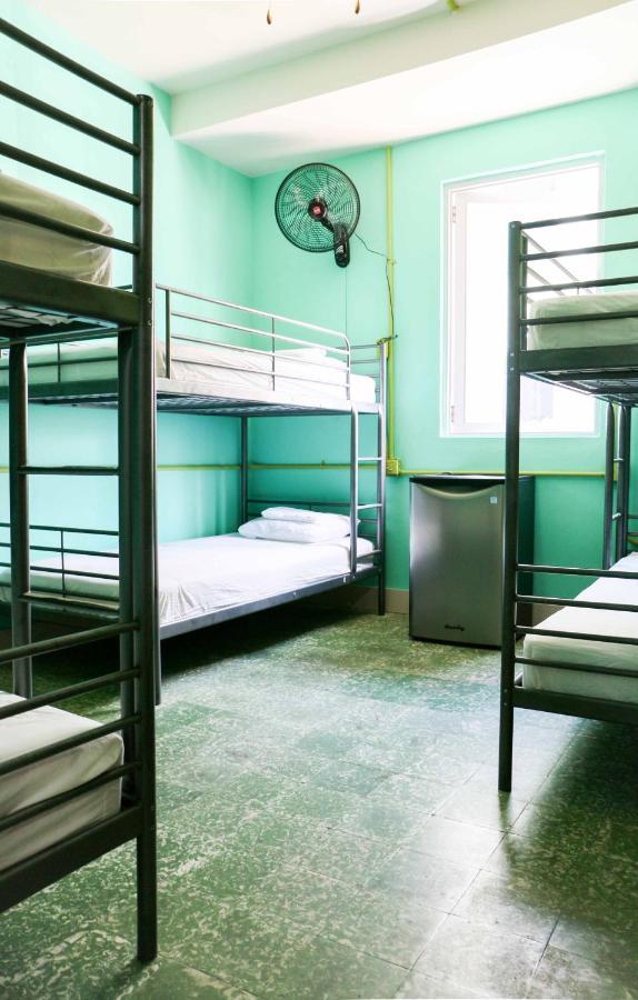 Bed 6-Bed Mixed Dormitory Room