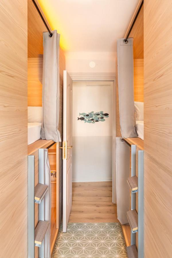 Bed in 4-Bed Mixed Dormitory Room