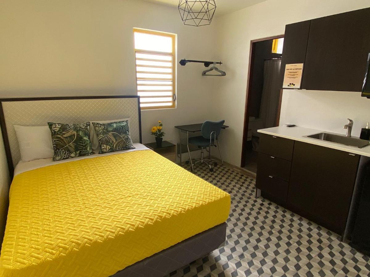 Standard Queen Room