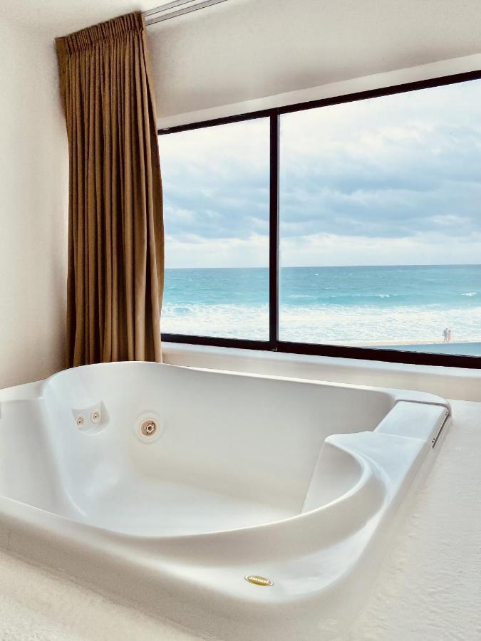 Suite Ocean View with Jacuzzi & Terrace