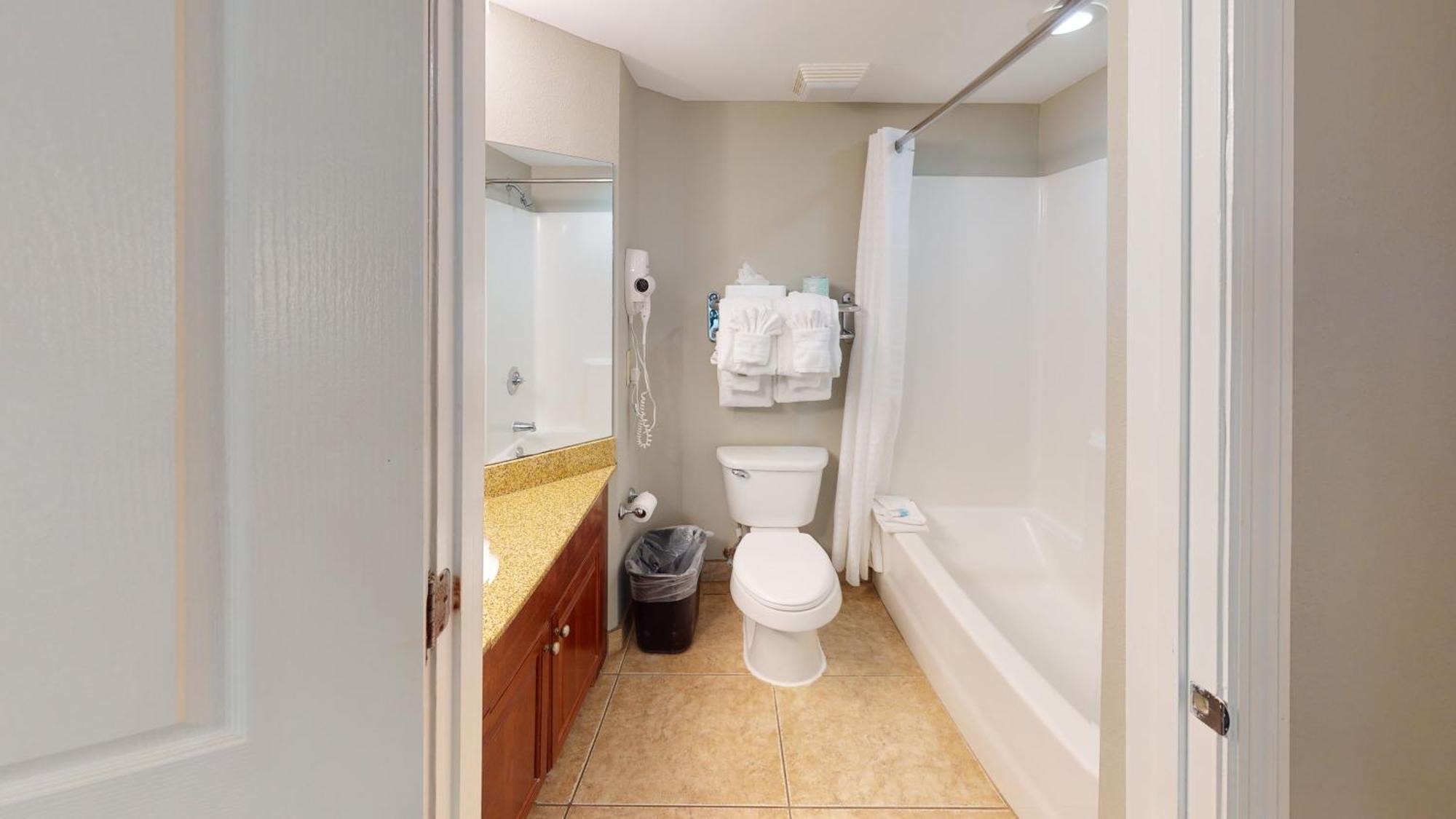 Oceanfront Queen Suite with Partial View