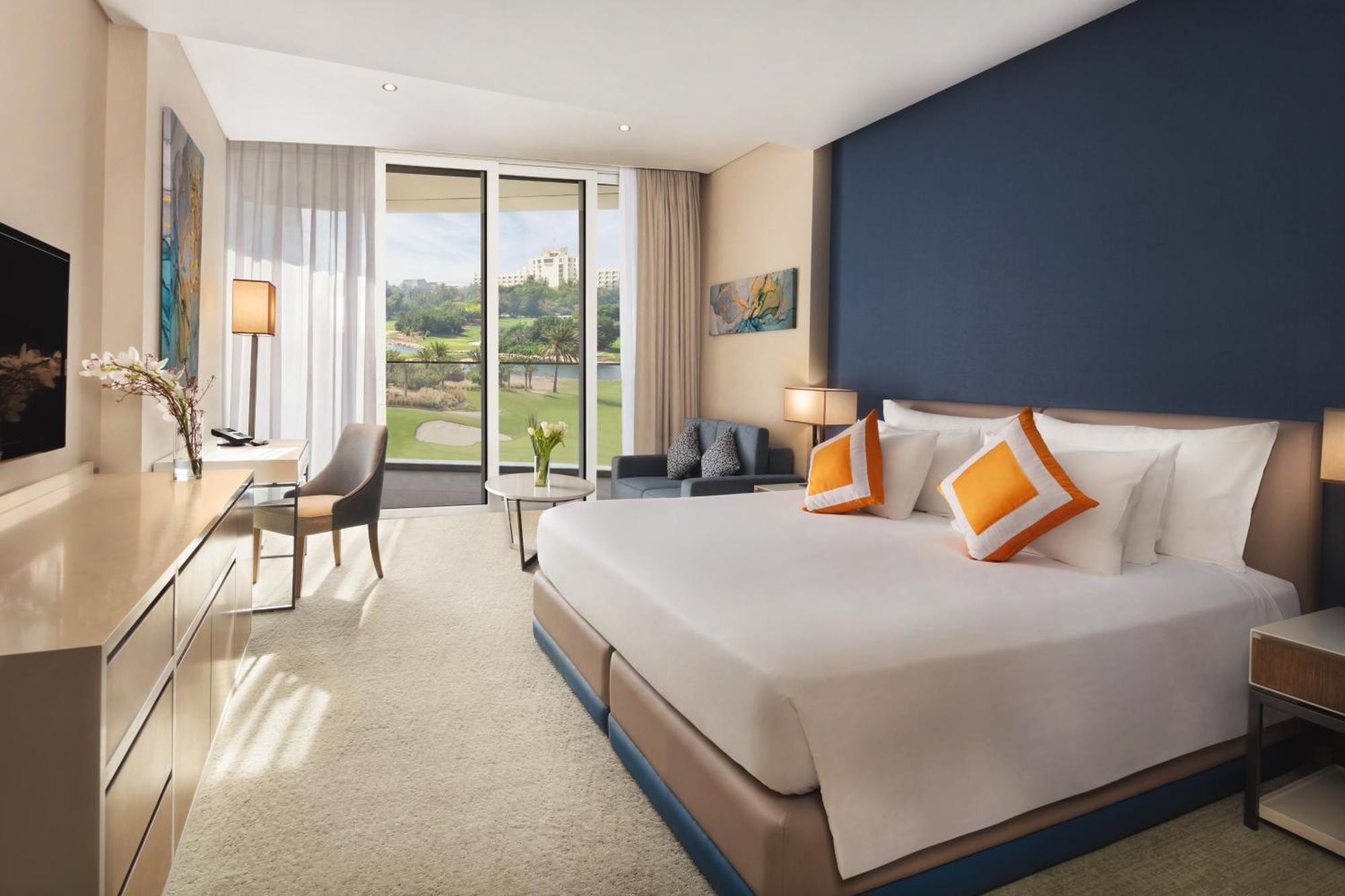Resort Course View - King Bed