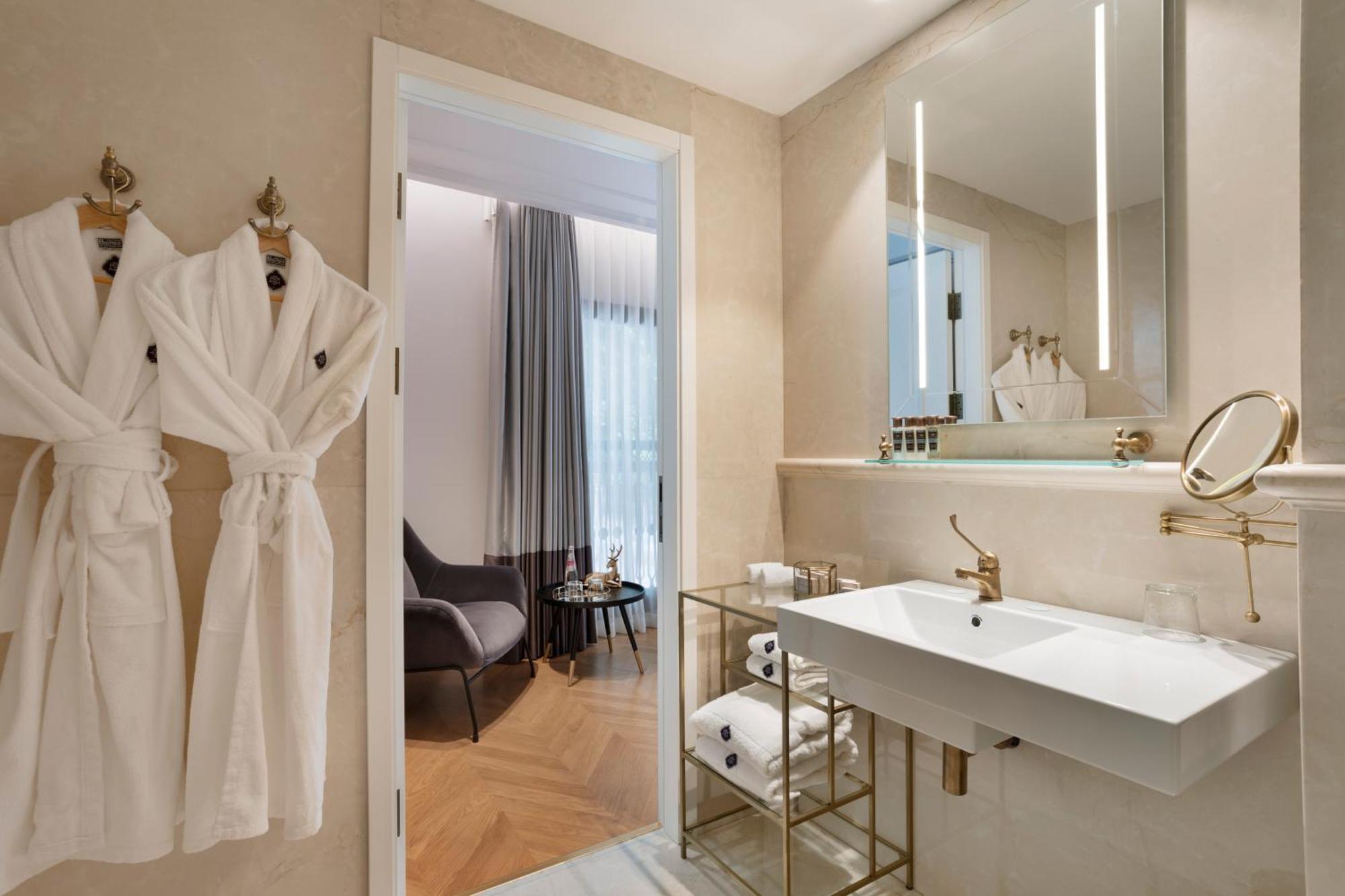 Classic Room with Balcony