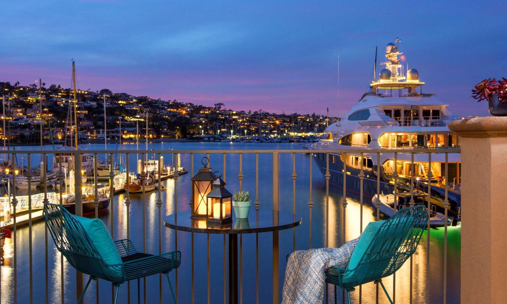 Queen Room with Marina View