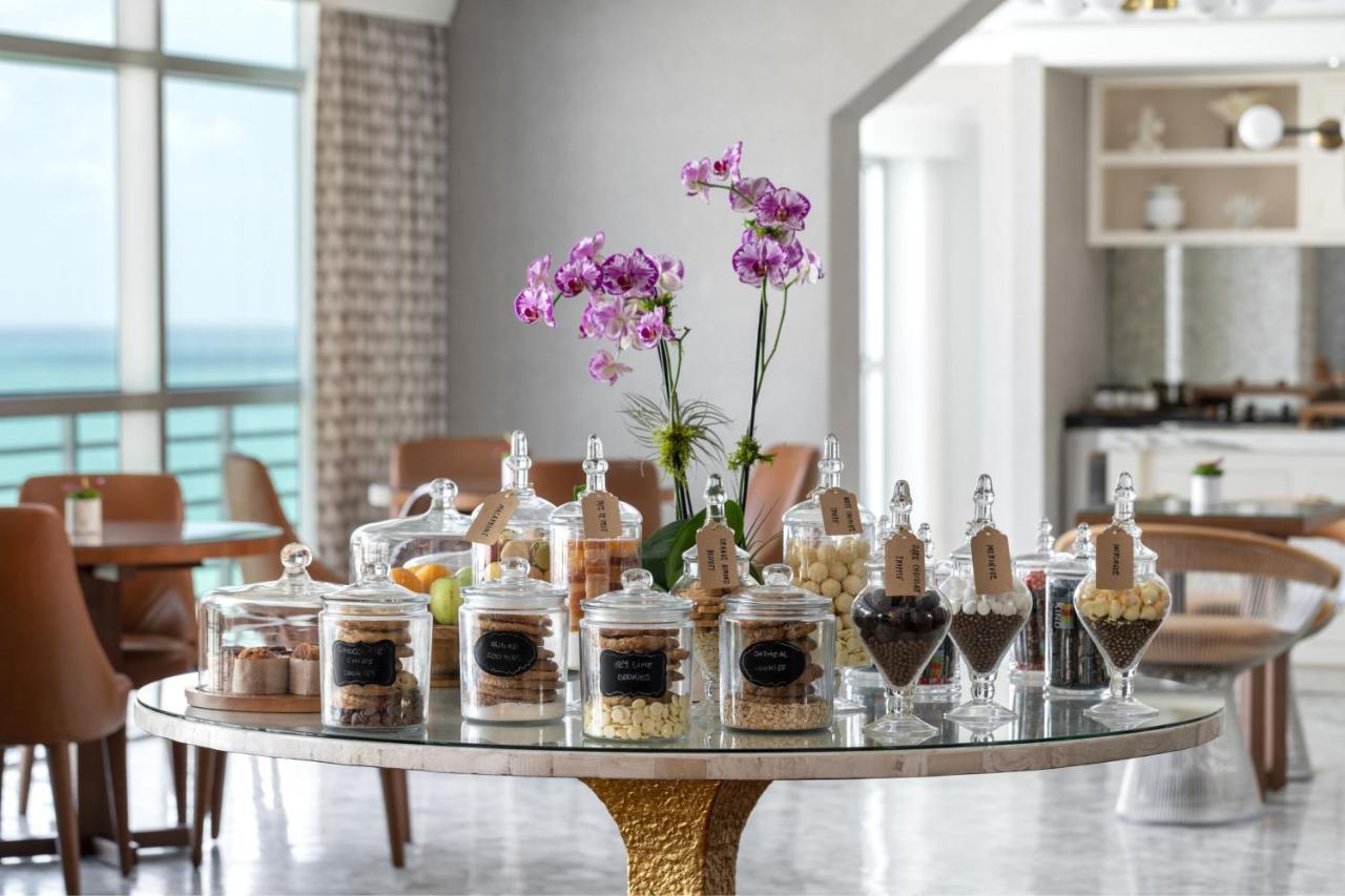 Club City View Room with 1 King Bed,1622868718:JPEG