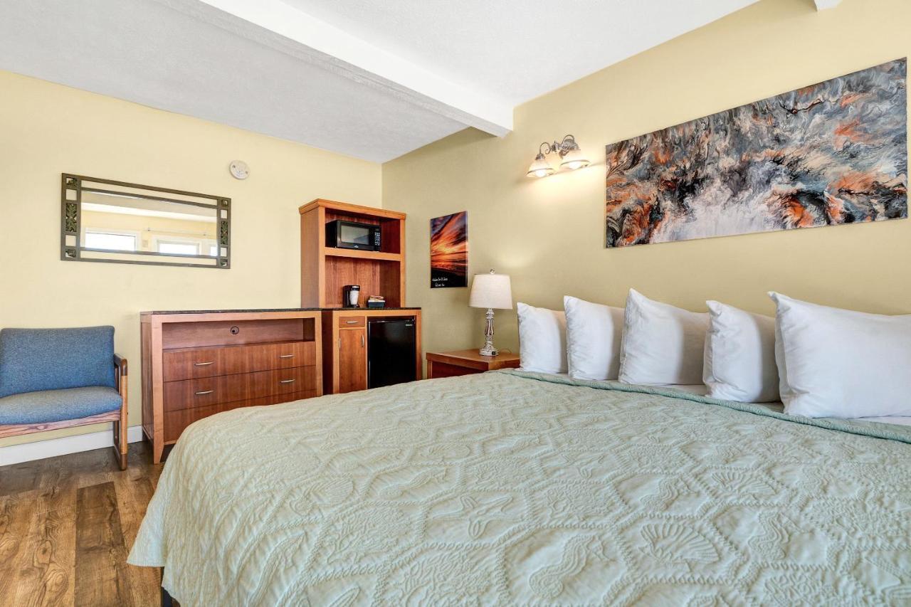 Oceanfront King Room