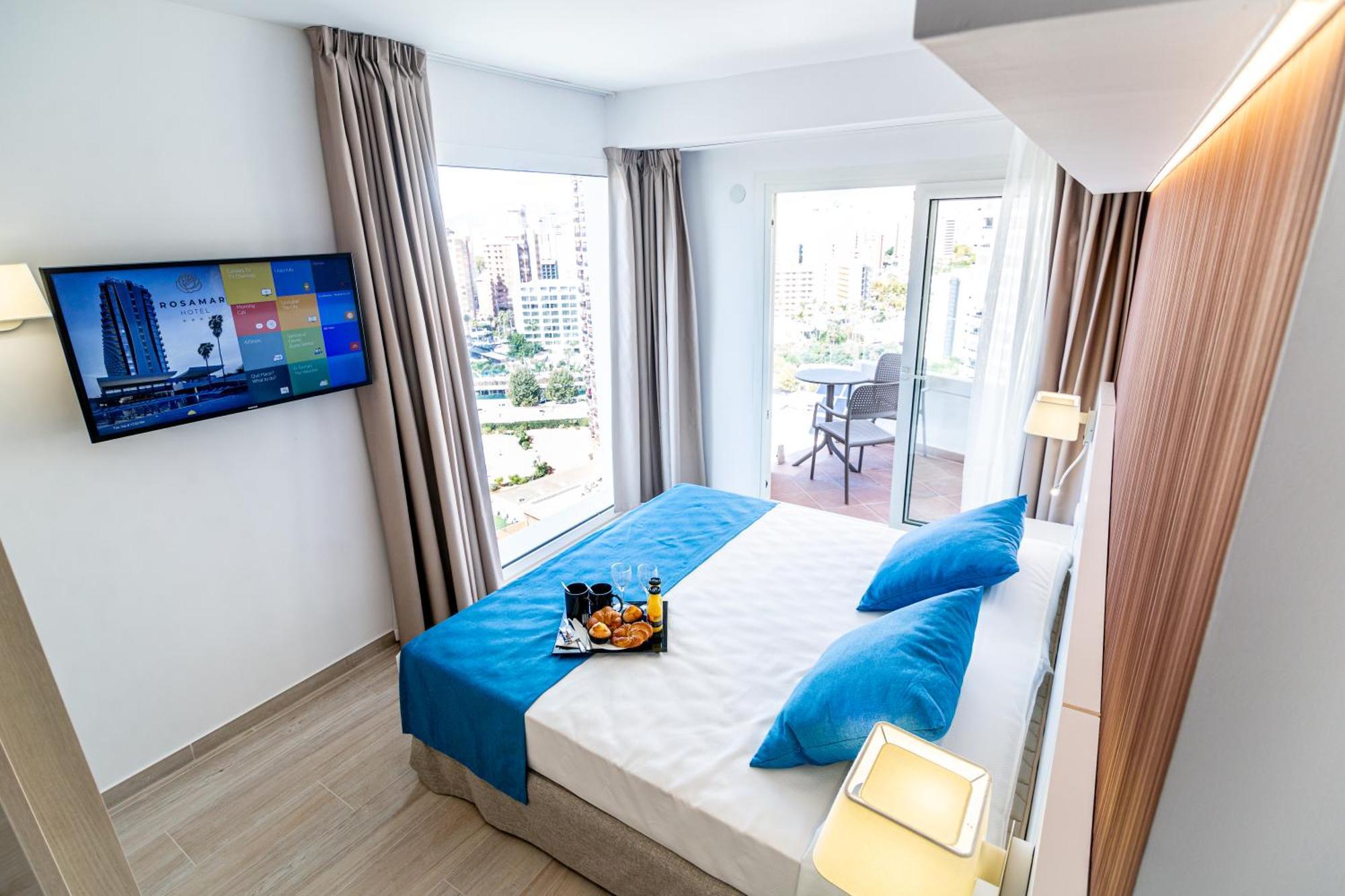 Double Room with Pool View
