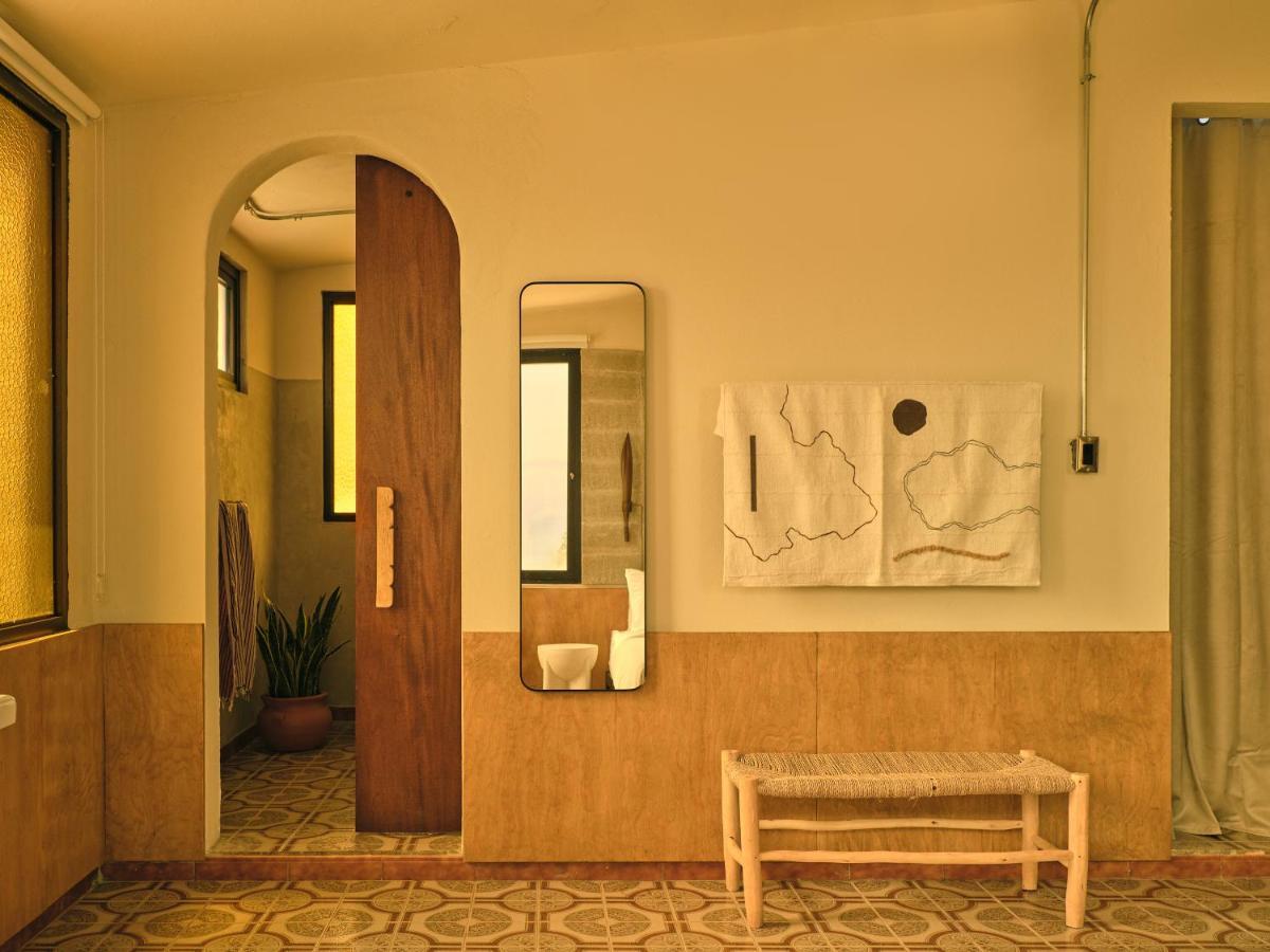 Studio Balcony