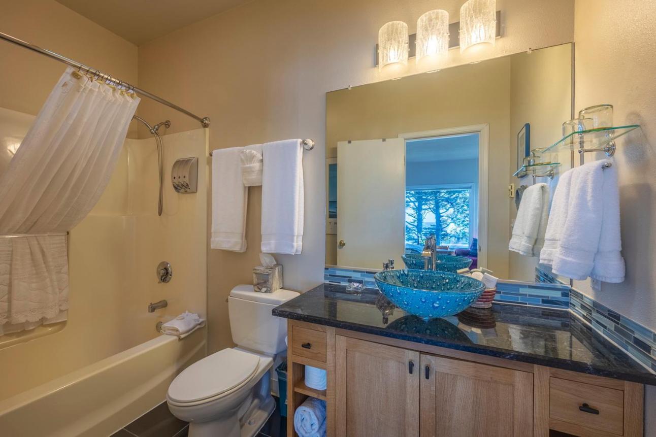 Deluxe Triple Room with Sea View