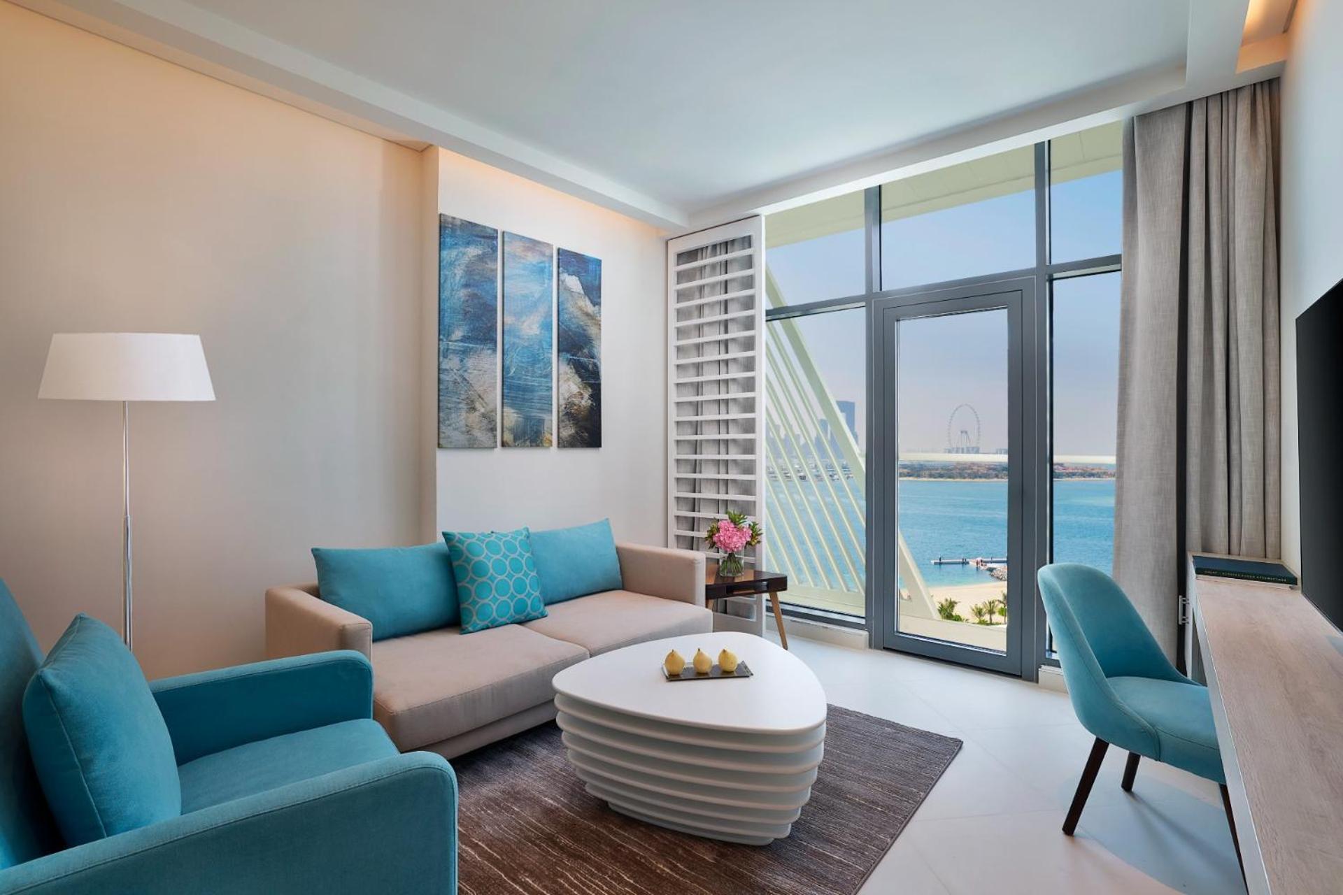 Superior One Bedroom Sea View Apartment with Balcony, Kitchen, Beach & Rooftop Infinity Pool Access