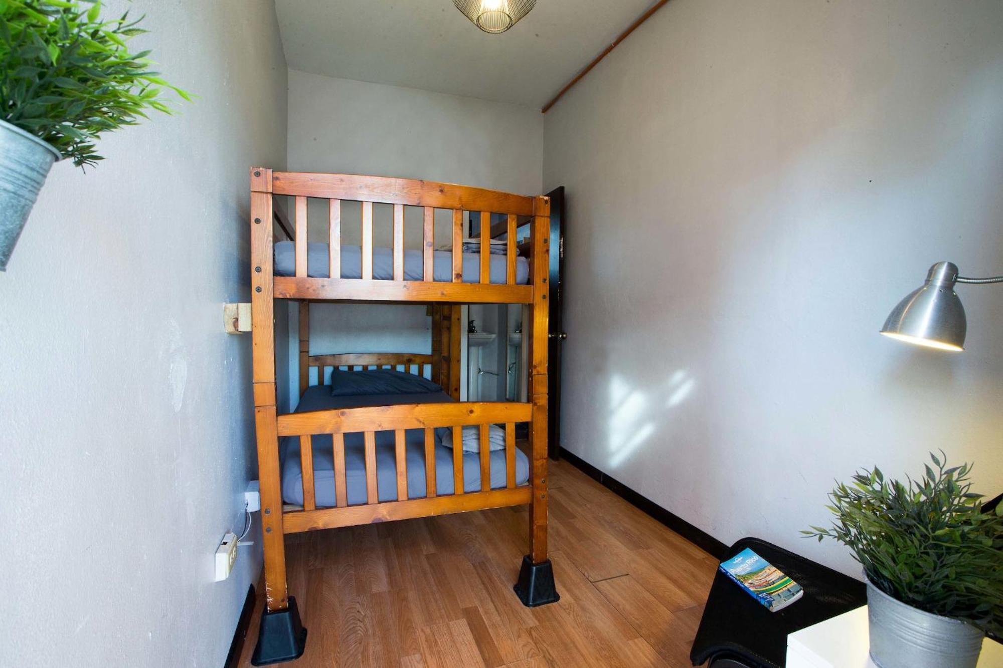 Twin Room Private Bathroom