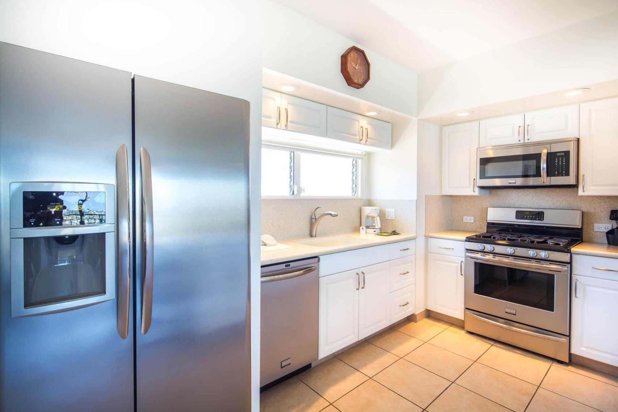 2 Bedroom 1 Bath Deluxe Ocean View