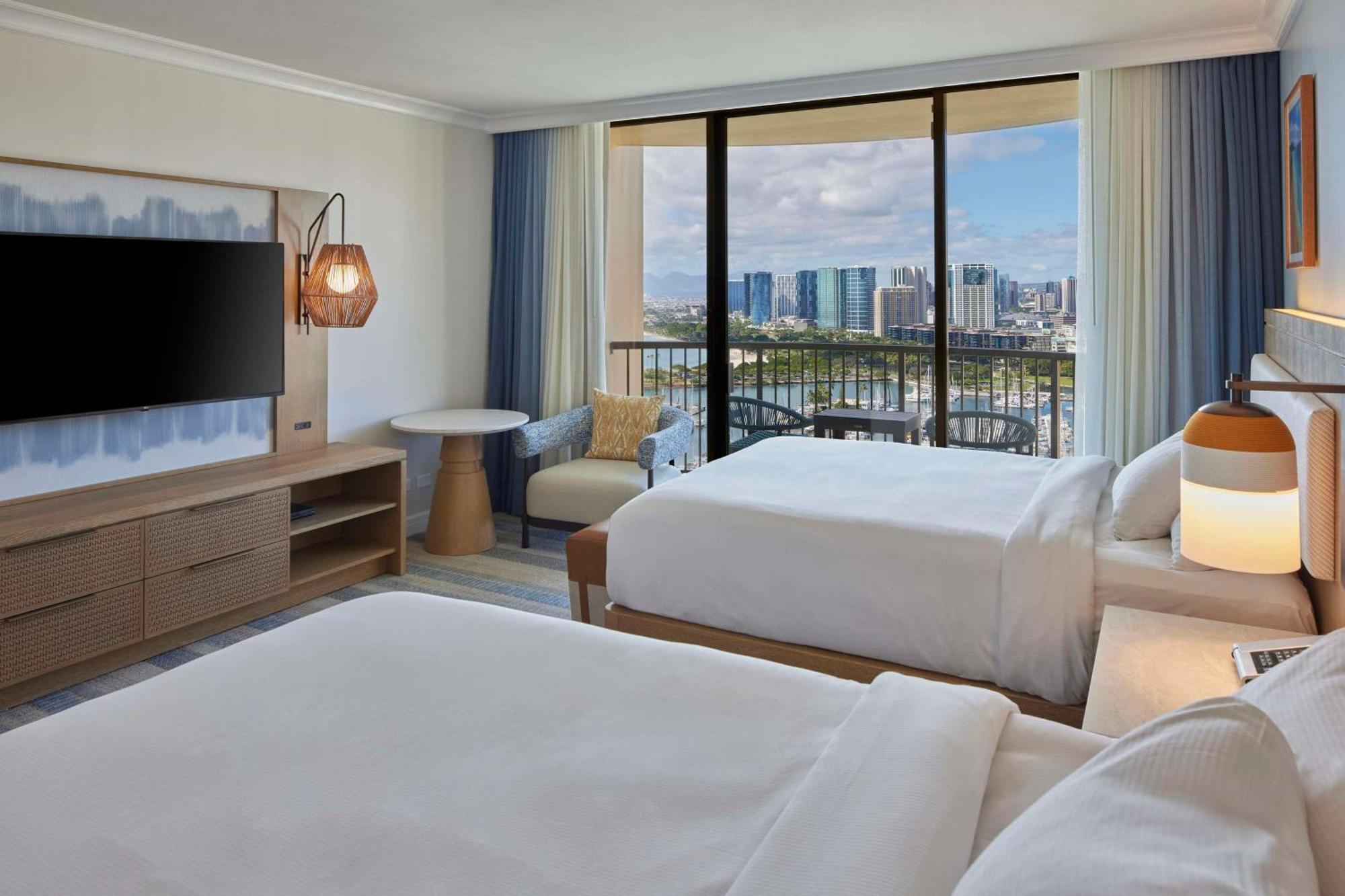 Rainbow Queen Room with Two Queen Beds and Ocean View - Mobility Access