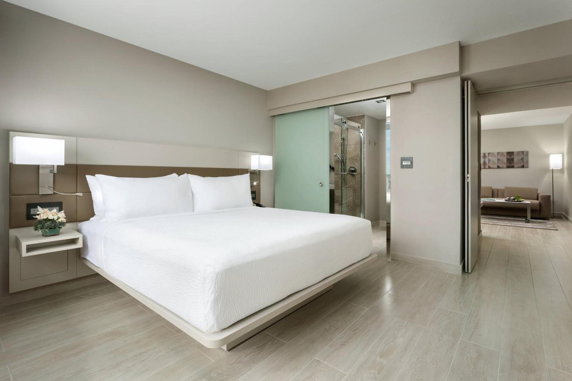 One-Bedroom King Suite Balcony