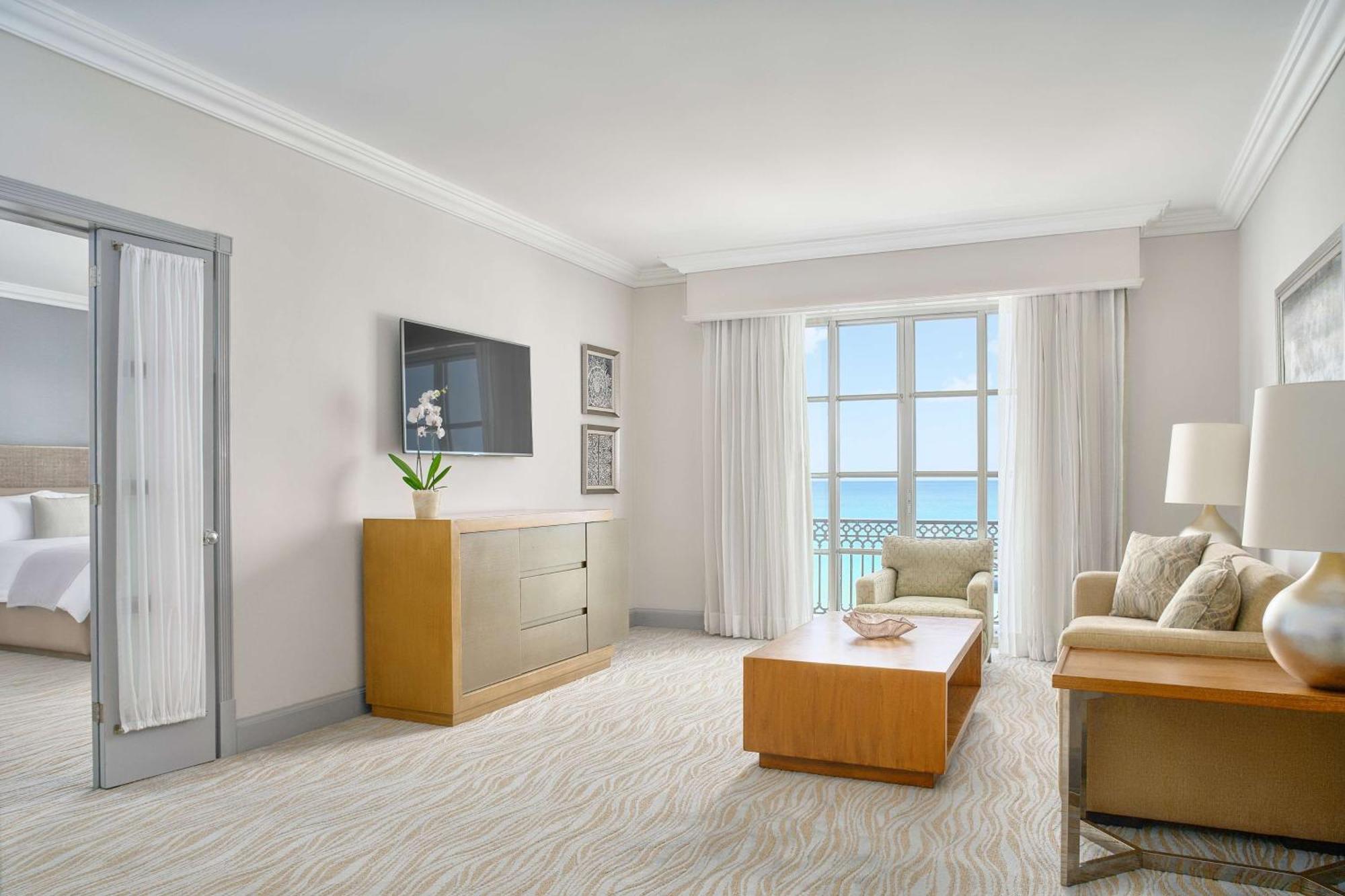 Club Seafront Suite,1669019057:JPEG