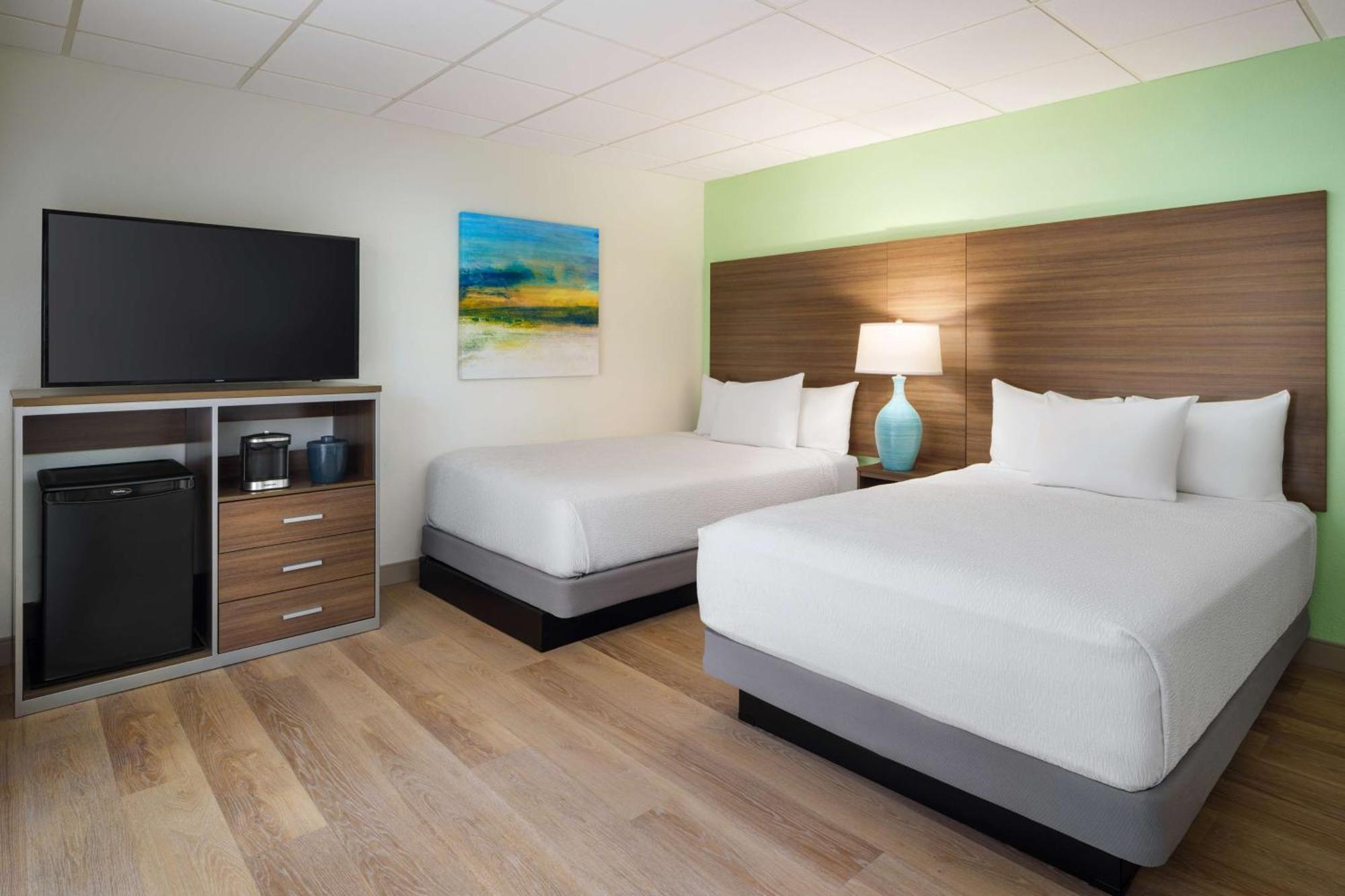 Double Room with Two Double Beds - Non-Smoking