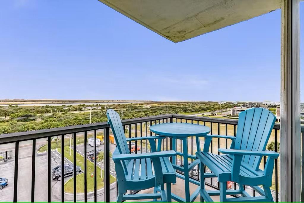 514 Harbor-view Beachfront Heated Pool 1Bed 1 Bath