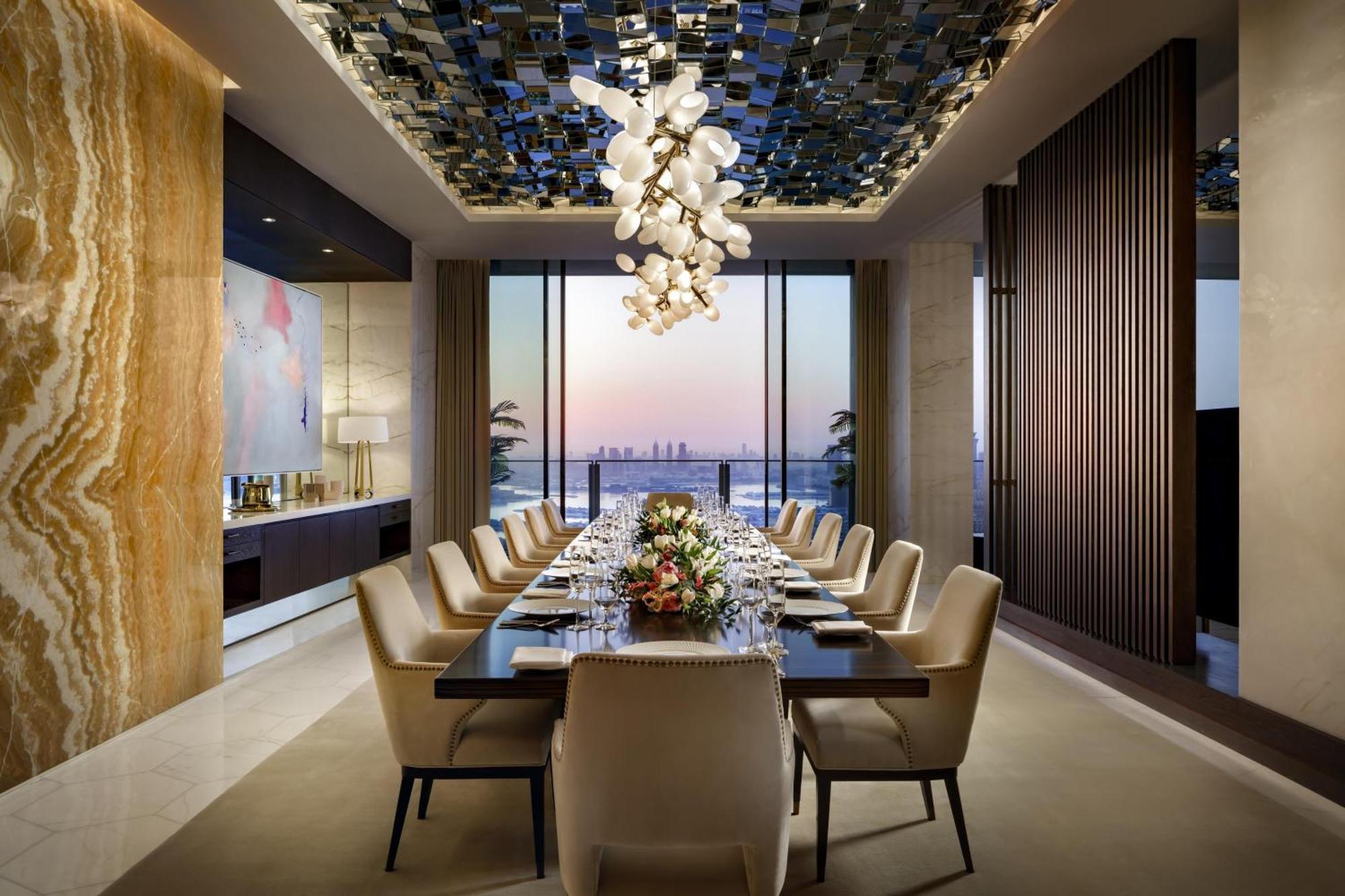 Panoramic Penthouse