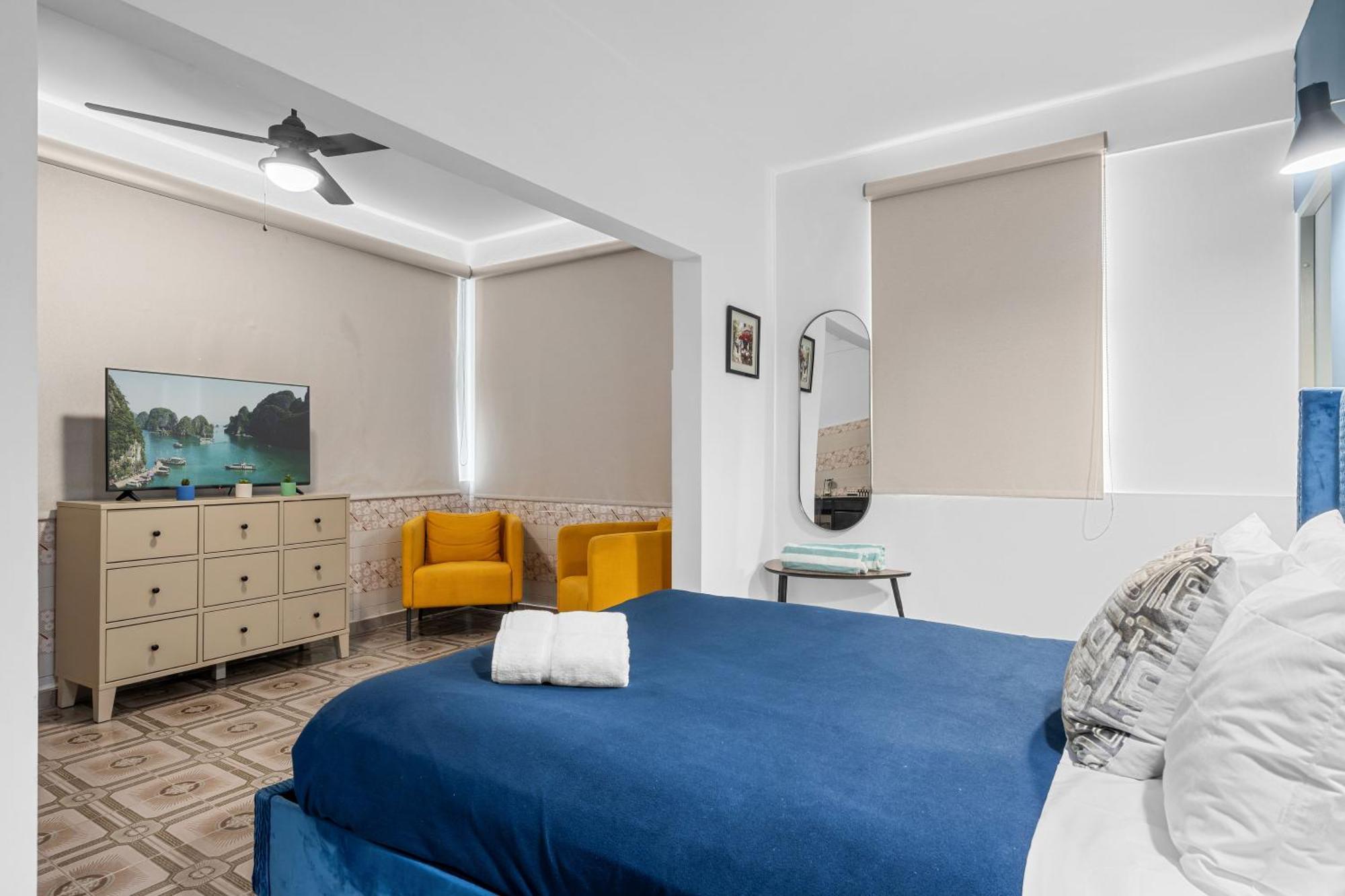 Deluxe Queen Room
