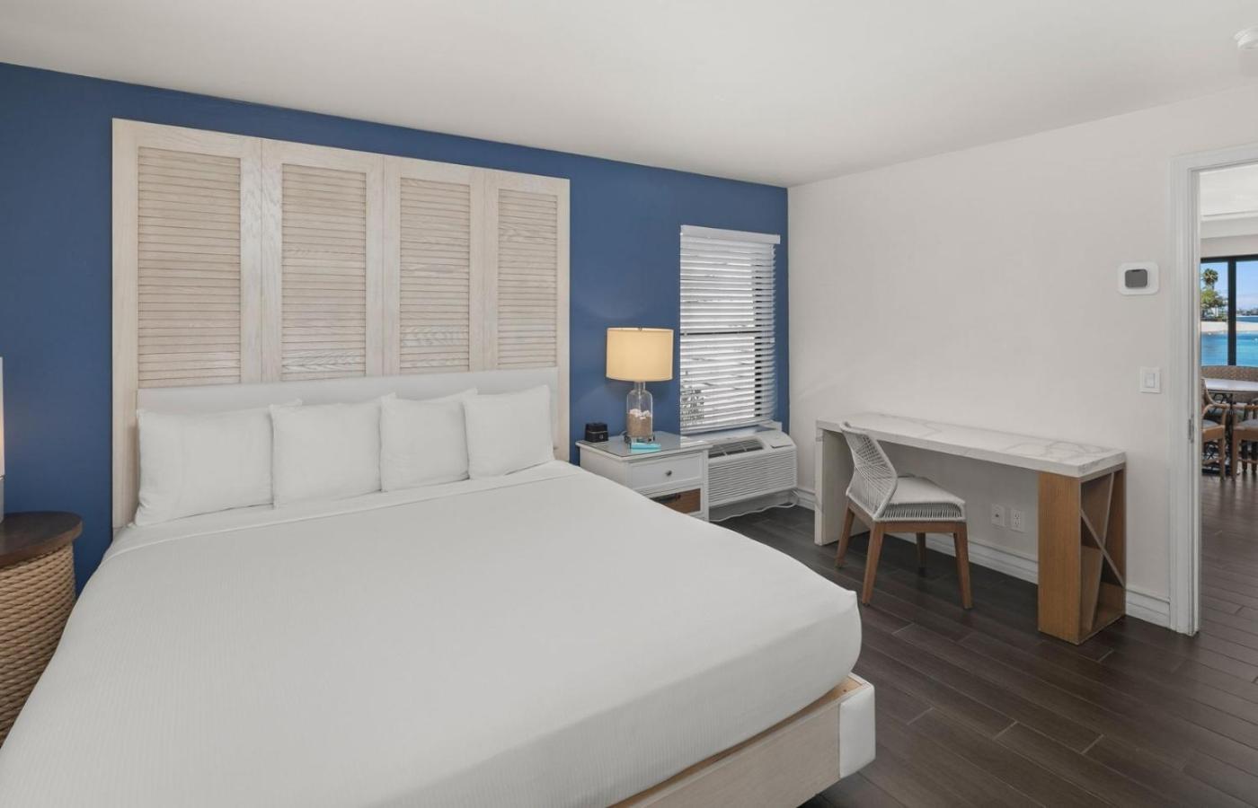 Bayside Bungalow Suite