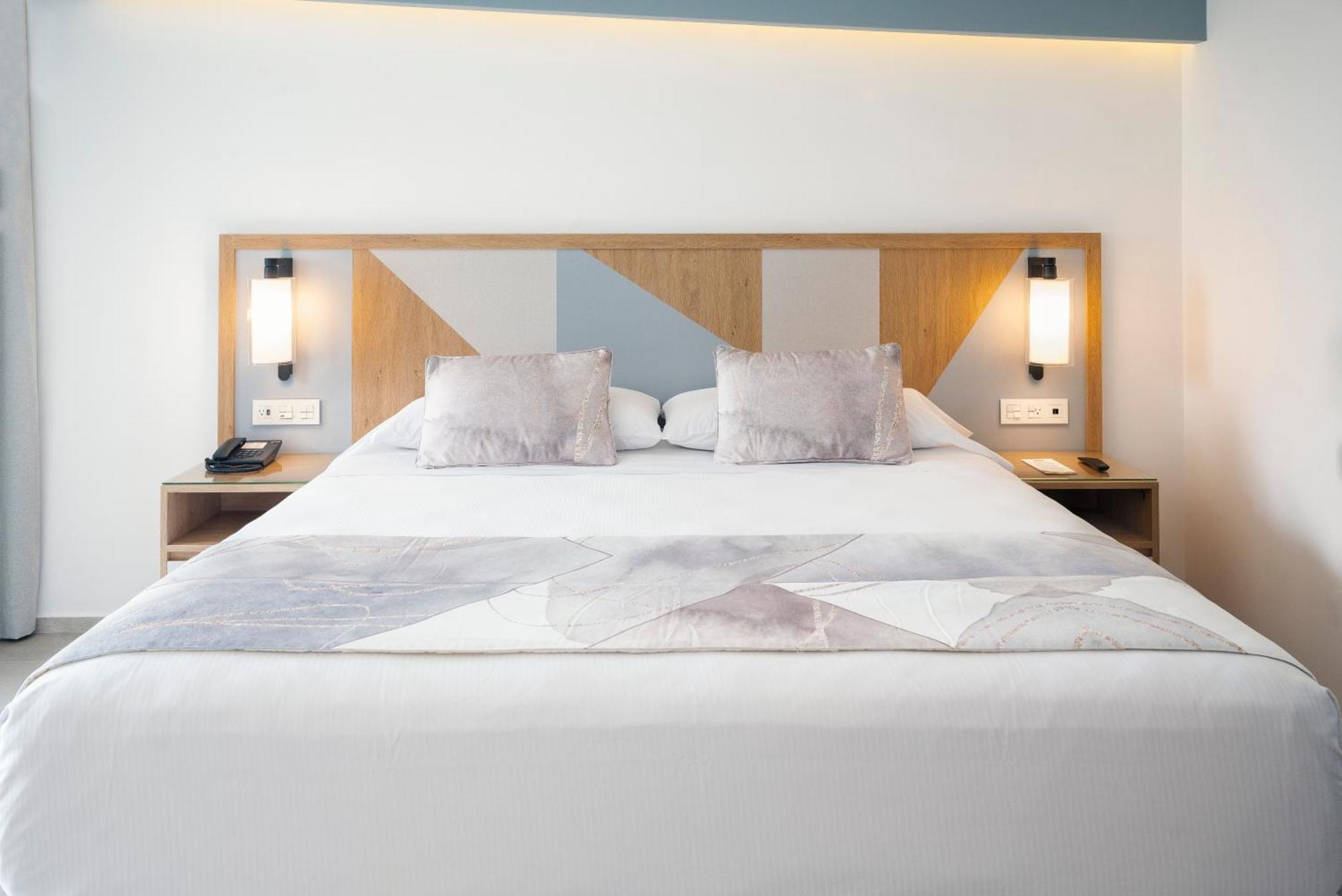 2 Bedroom Double Room Ocean View