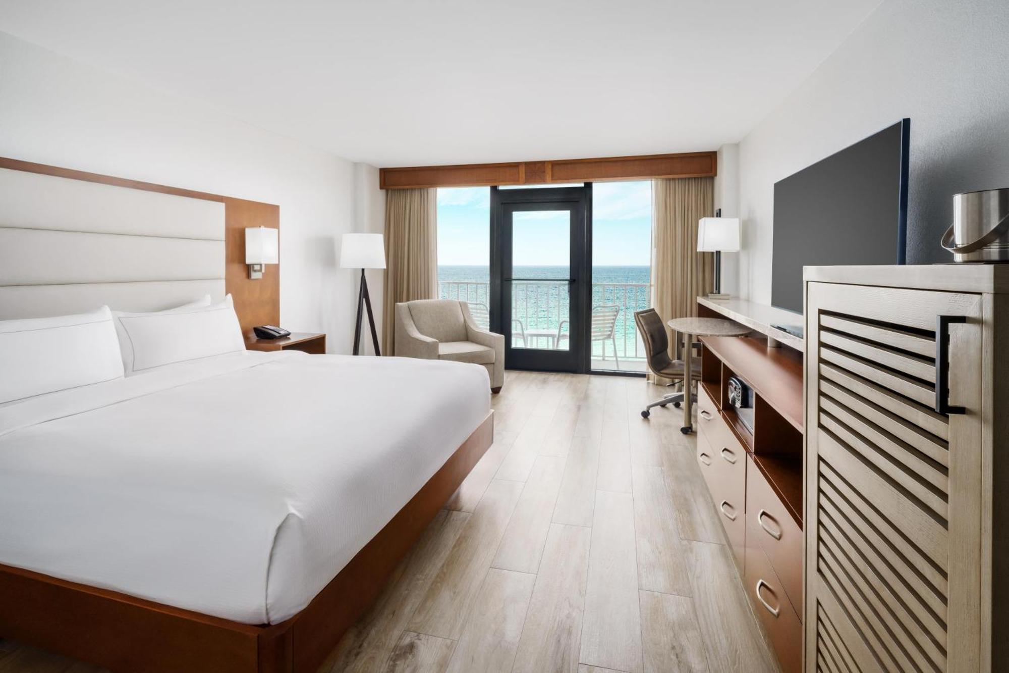 King Room with Accessible Bathtub - Disability Access - Non-Smoking