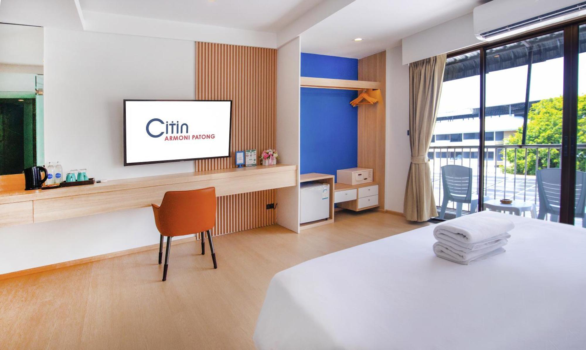 Deluxe Double Room with Balcony