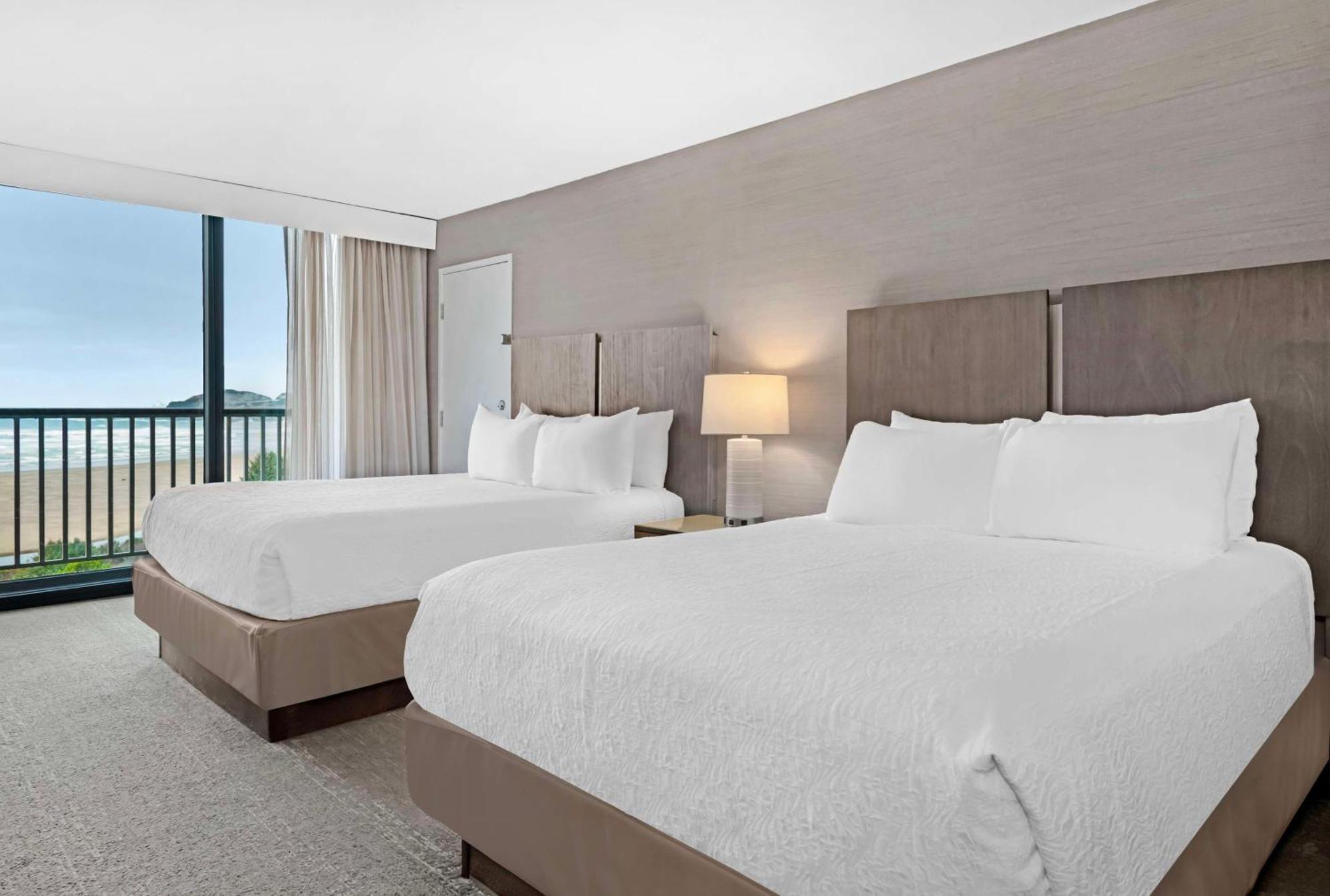 Queen Room with Two Queen Beds with Ocean View