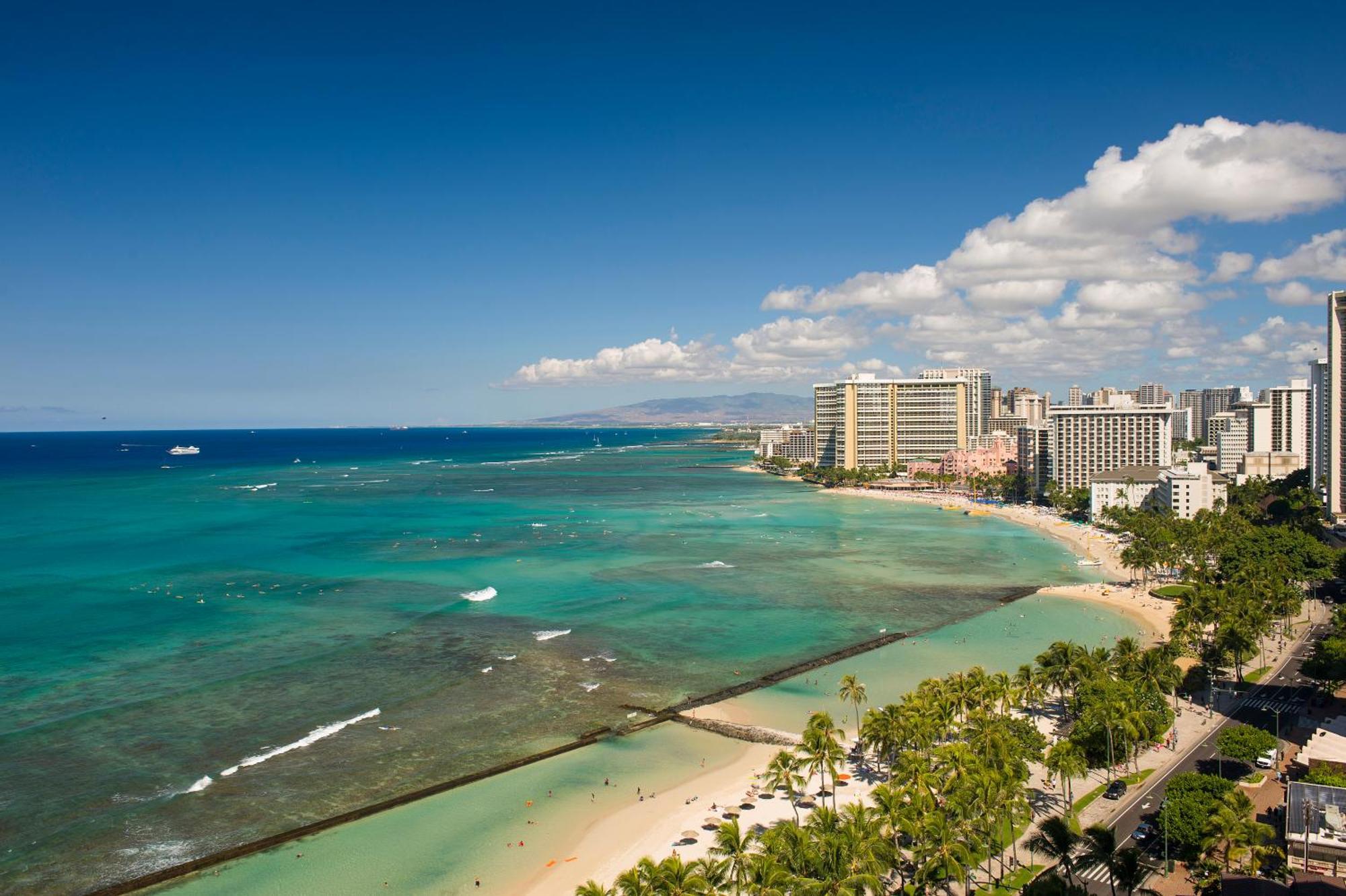 Oceanfront Two Doubles Hotel Room – Accessible