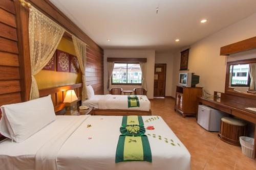 Family Room 2 Double Beds