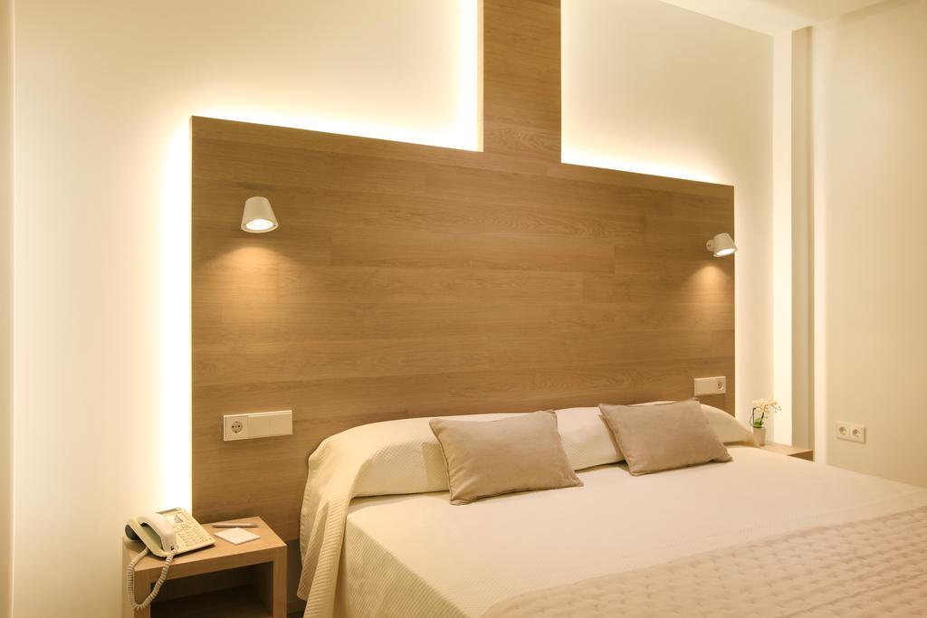 Single Room with Terrace