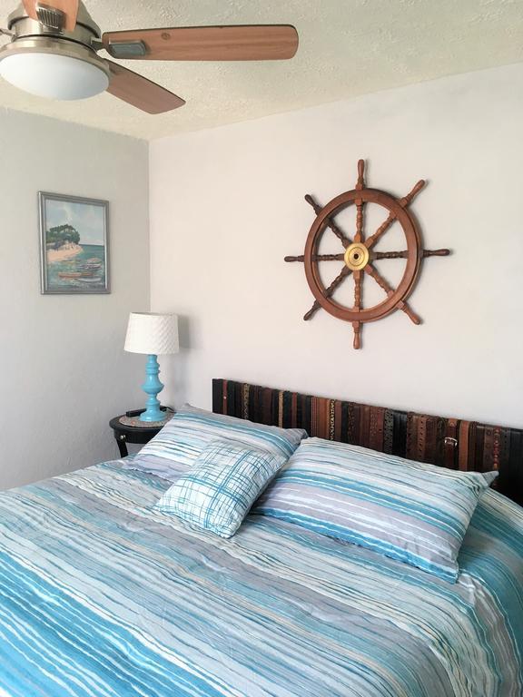 Seaside Room with Harbor Bridge View