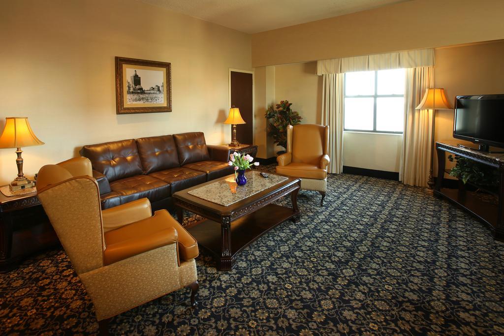 Sinatra King Suite