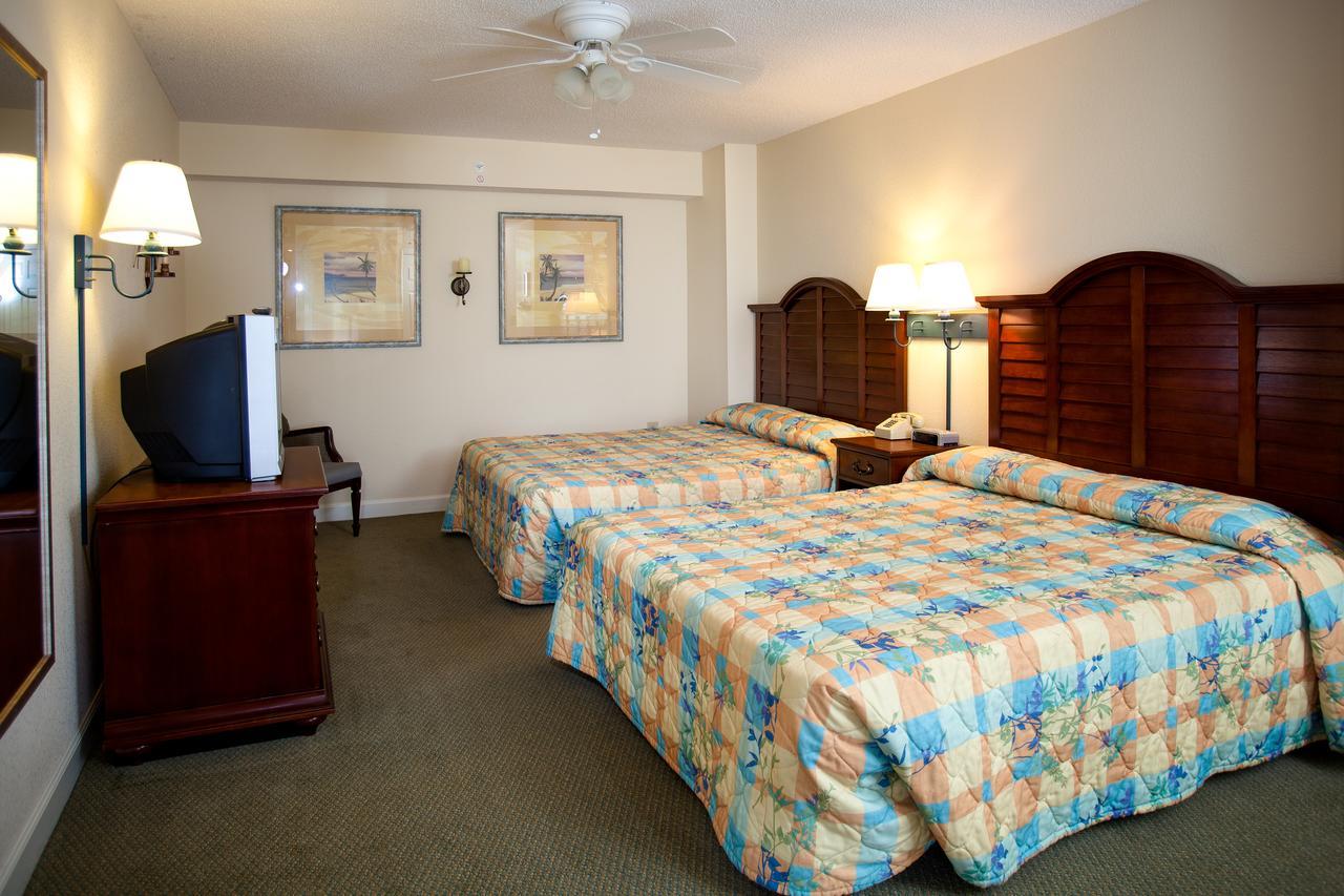 2 Bedroom 2 Bath Side-view Condo with 1 King, 2 Queens and 1 Sleeper Sofa - T27