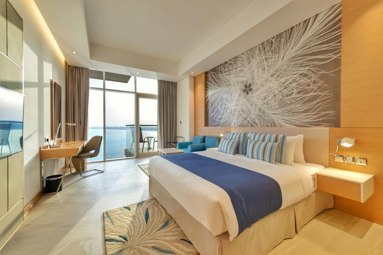 Premium Room With Sea View and Hotel Private Beach Access