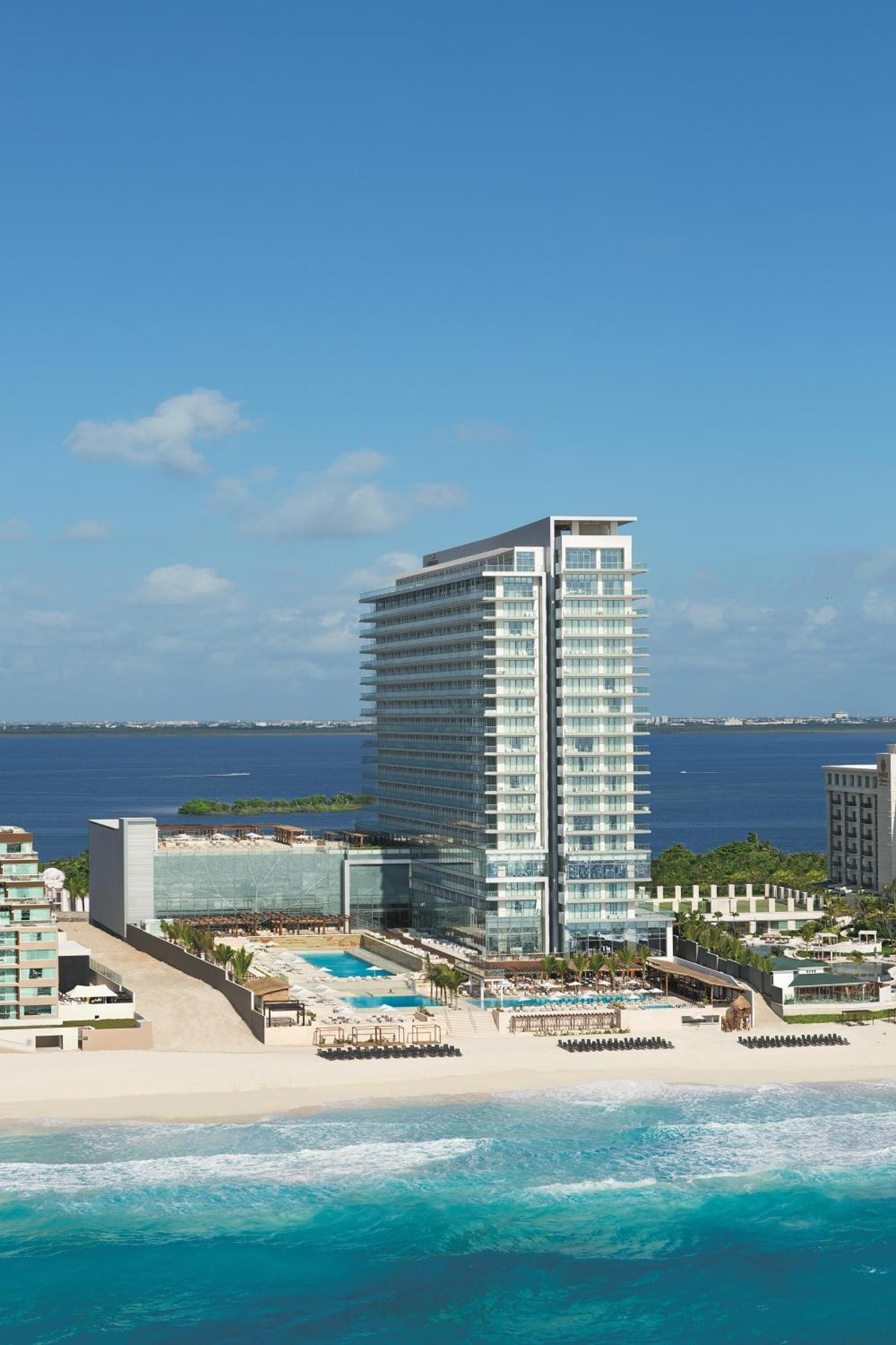 Deluxe Partial Ocean View Double