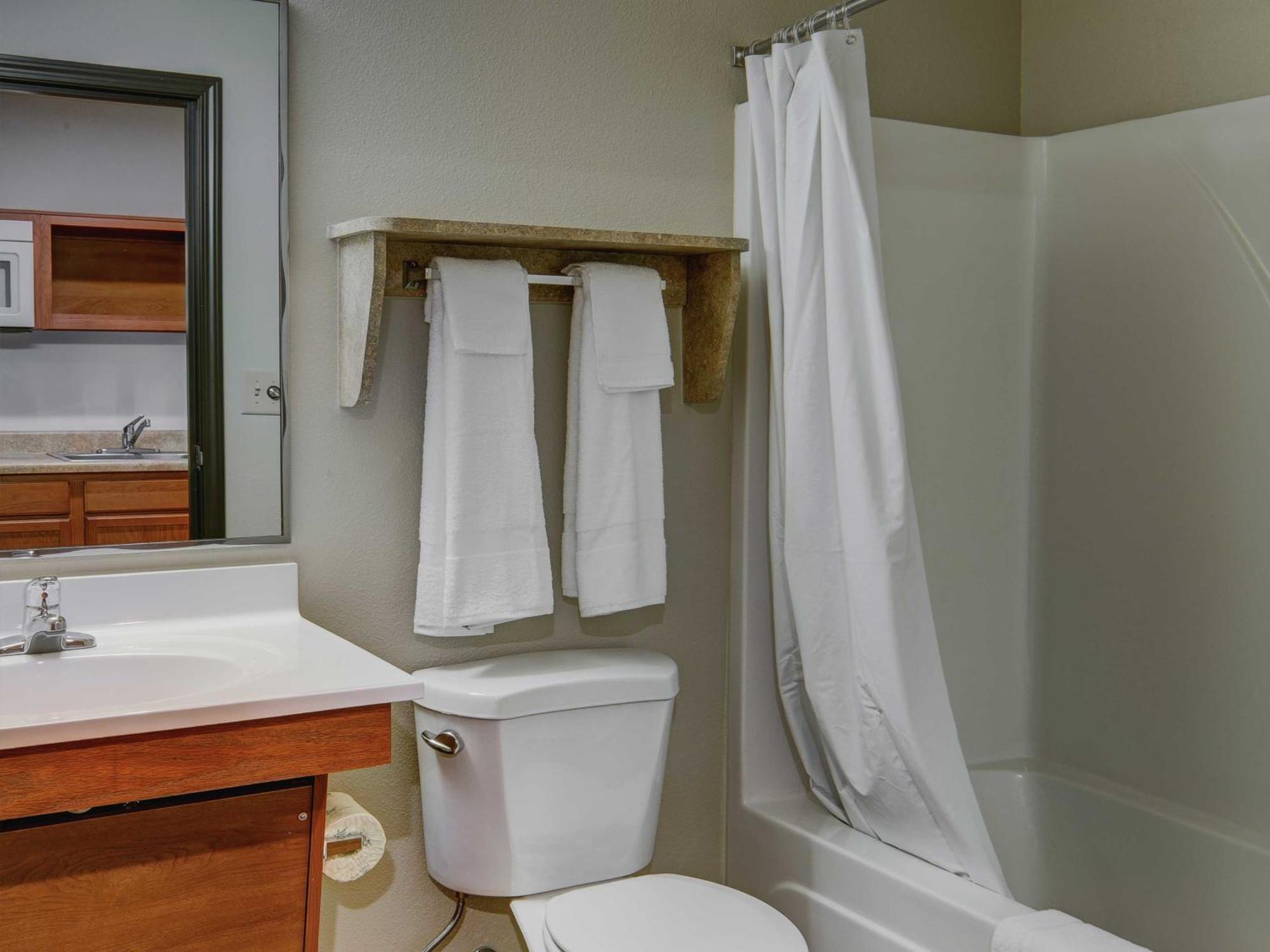 One Bed Suite