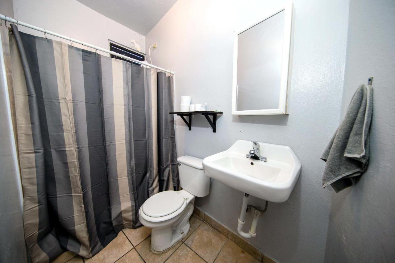 Double Room Private Bathroom