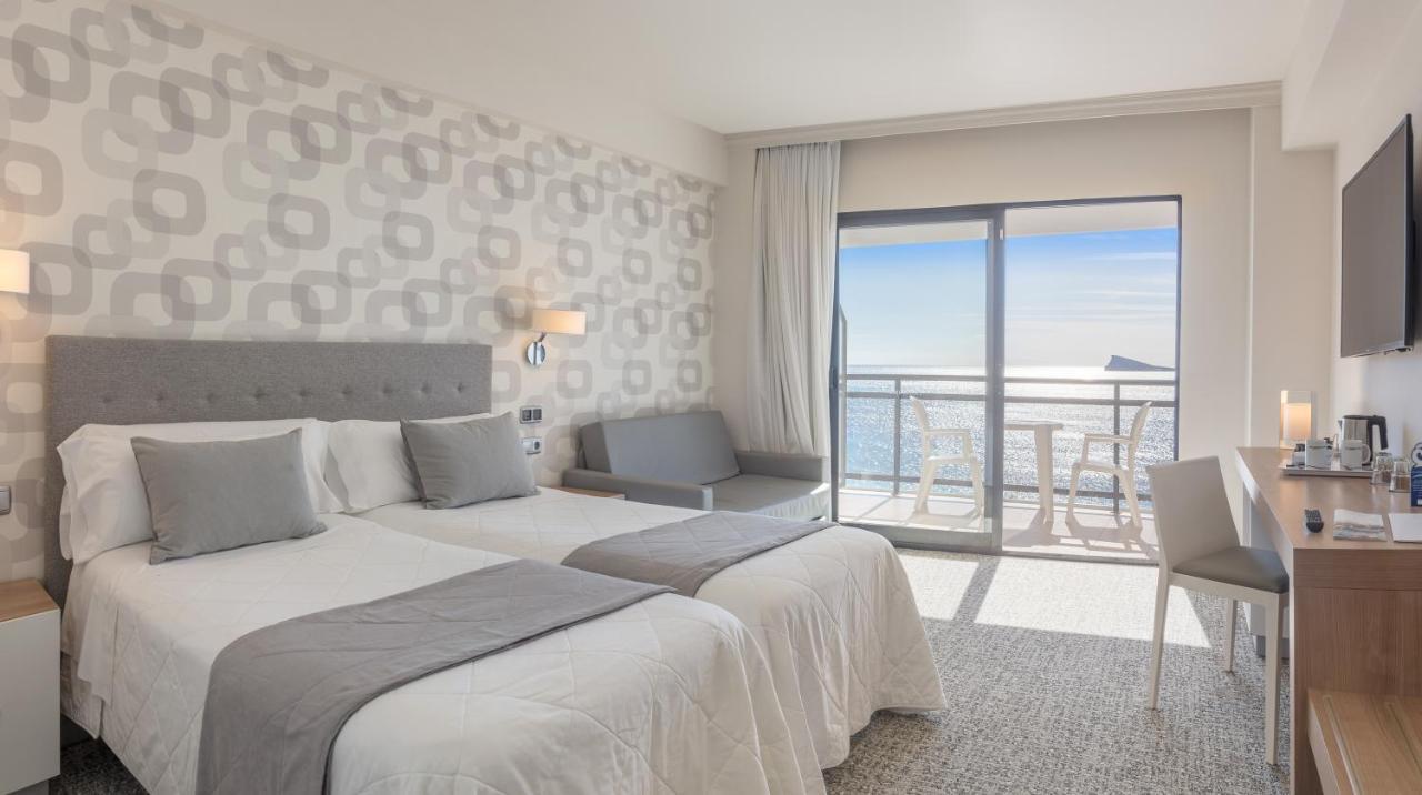 Twin Room with Sea View and Terrace