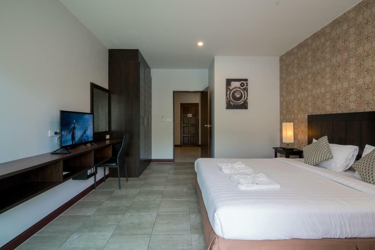 Deluxe 1 Bedroom Apartment