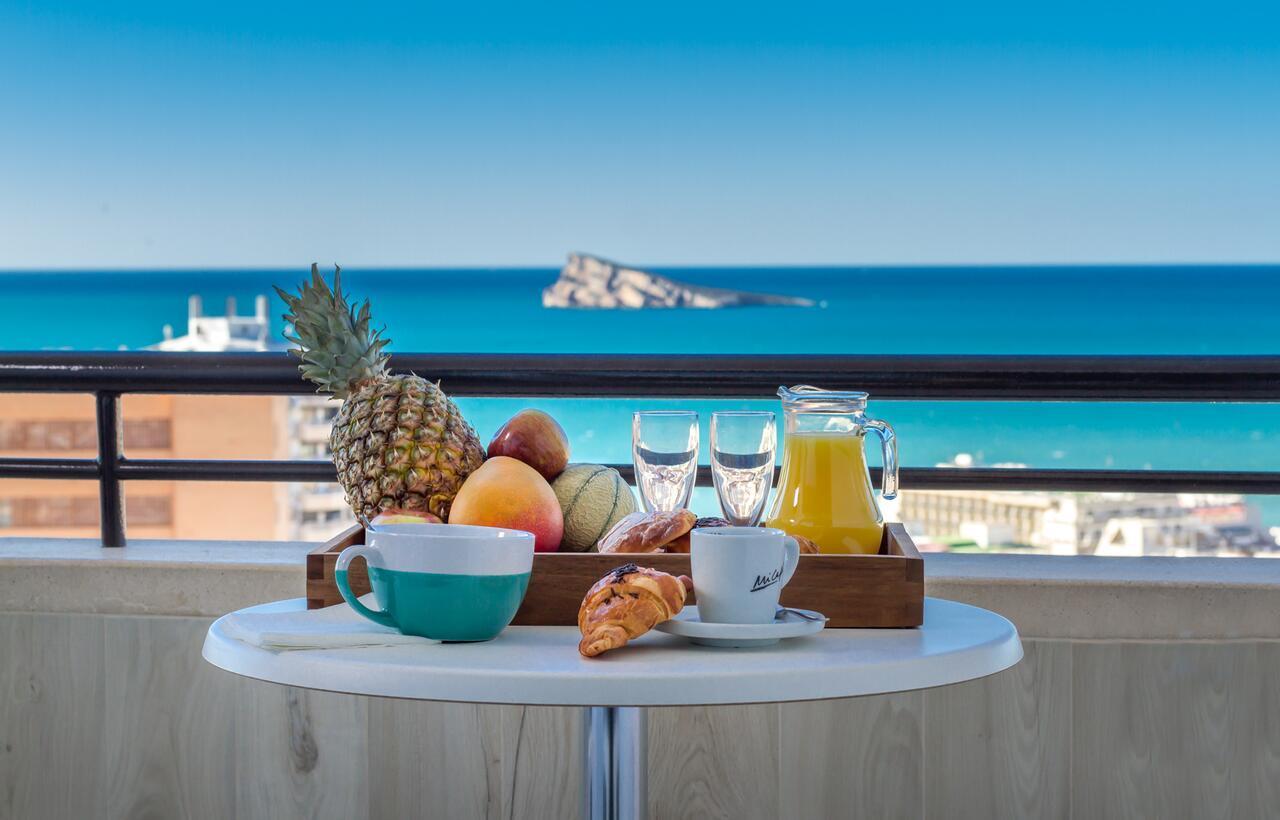 Superior One-Bedroom Apartment with Sea View