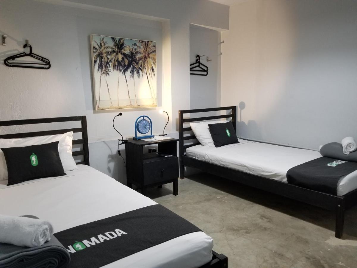 Private Room Two Twin Beds