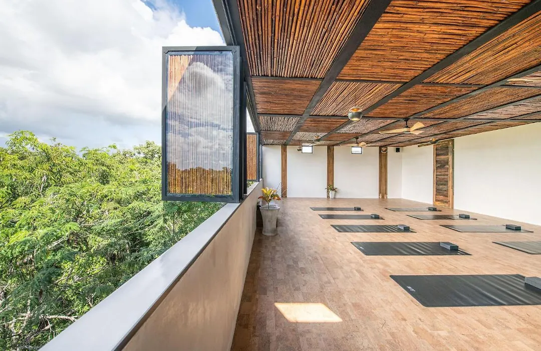Irie Tulum-1