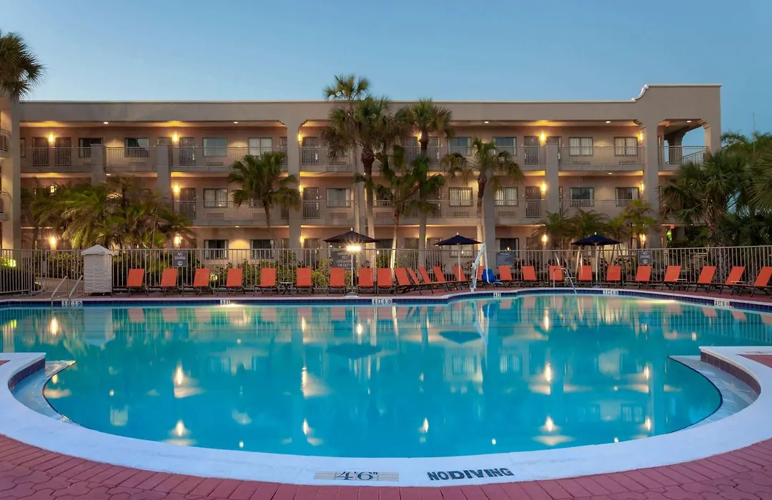 La Quinta By Wyndham Ft. Myers - Sanibel Gateway-1
