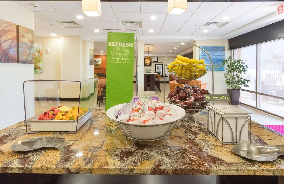 Hampton Inn Daytona Beach/Beachfront-1