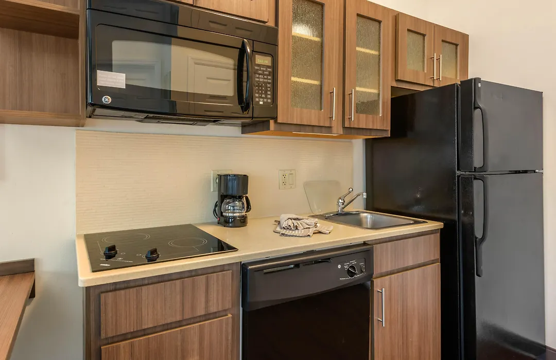 Candlewood Suites Fort Myers/Sanibel Gateway By Ihg-1