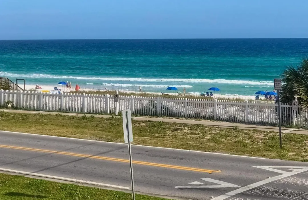 Beach Pointe 301-1