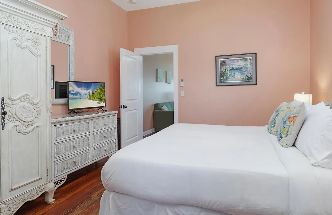 Havana Inn-1